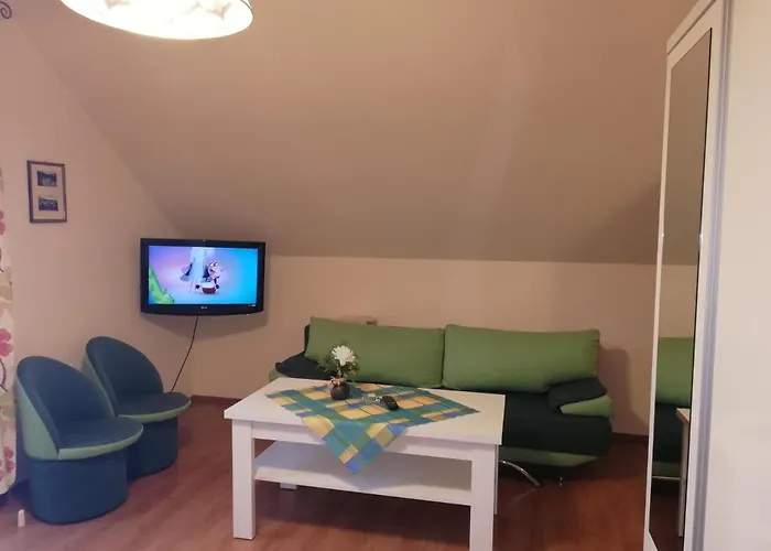 Storczyk Проживание в семье Шклярска-Поремба